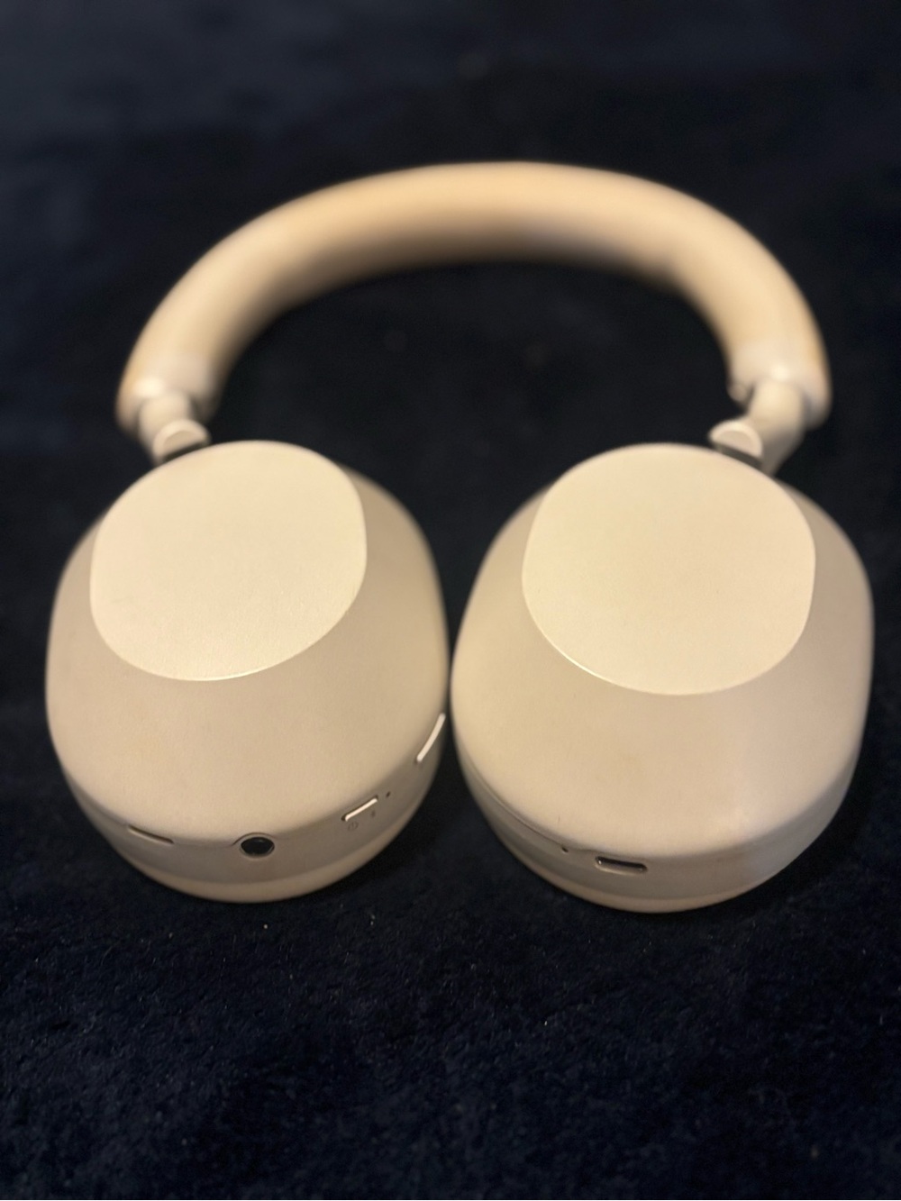 Sony Over-Ear Wireless Headphones — Beige - Picture 4 of 7
